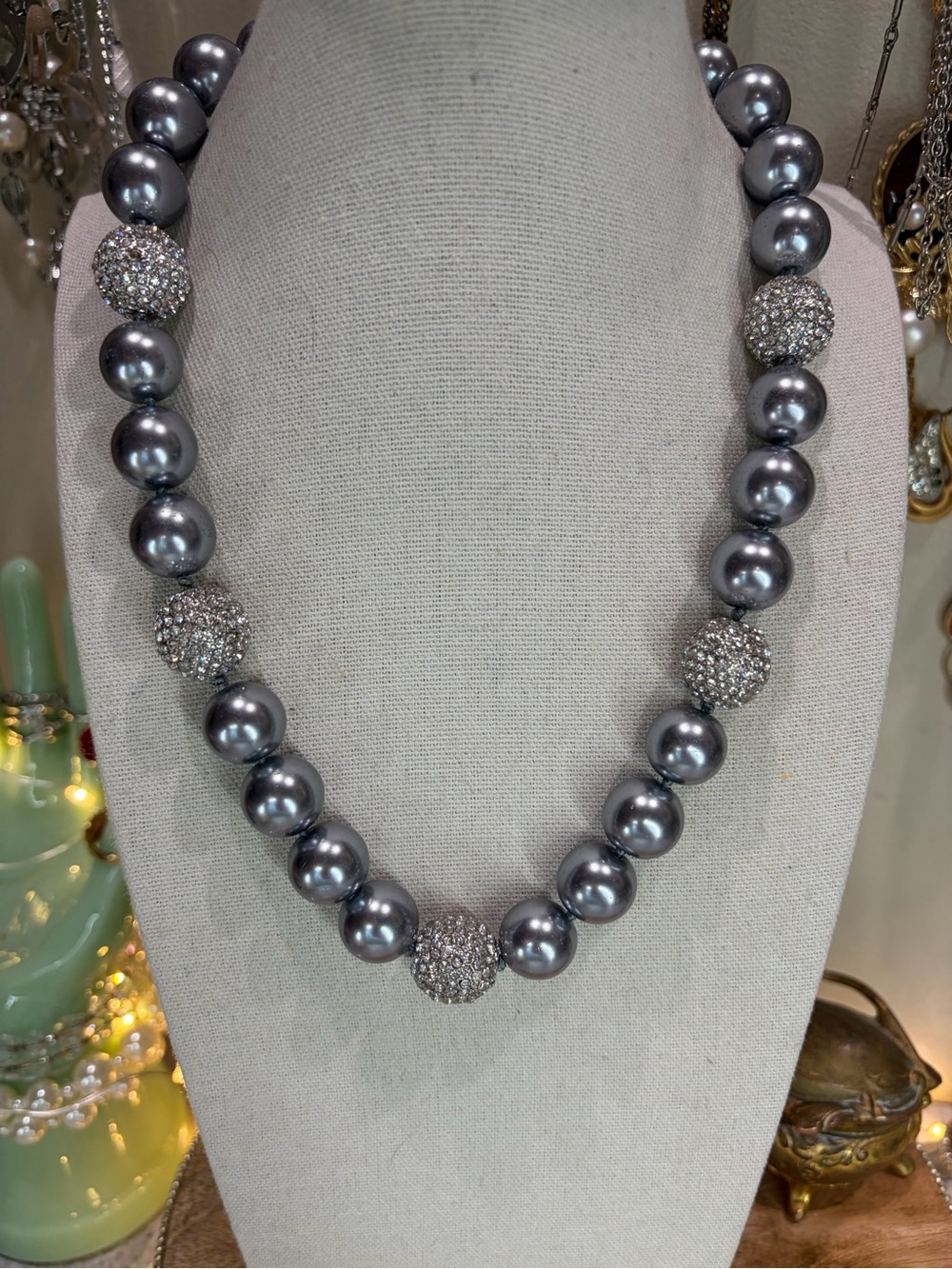 Vintage Kenneth Lane Glass Pearl Rhinestone Necklace Signed Jewelry - Picture 2 of 4